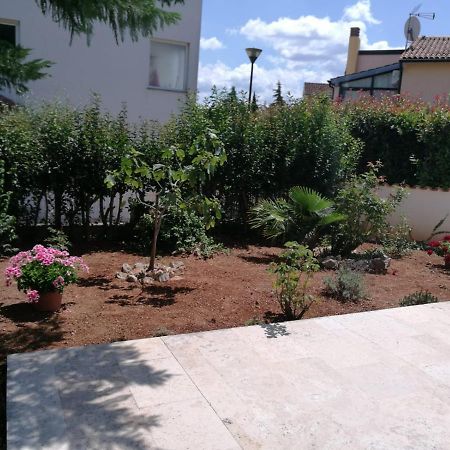 Ferienhaus Bozena Appartment 2 Vrsar Dış mekan fotoğraf