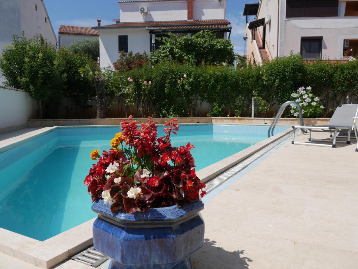 Ferienhaus Bozena Appartment 2 Vrsar Dış mekan fotoğraf